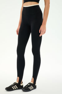 SPLITS59 River Dual Waist Airweight Stirrup in Black/Creme