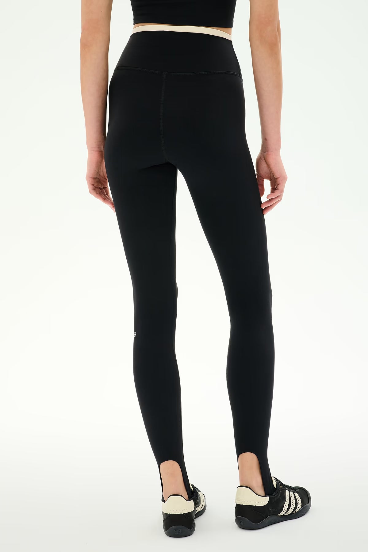 SPLITS59 River Dual Waist Airweight Stirrup in Black/Creme