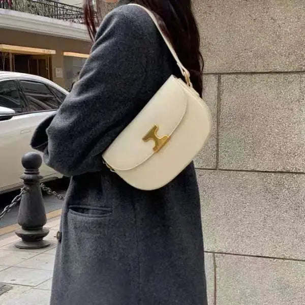 Janie Shoulder Bag in White