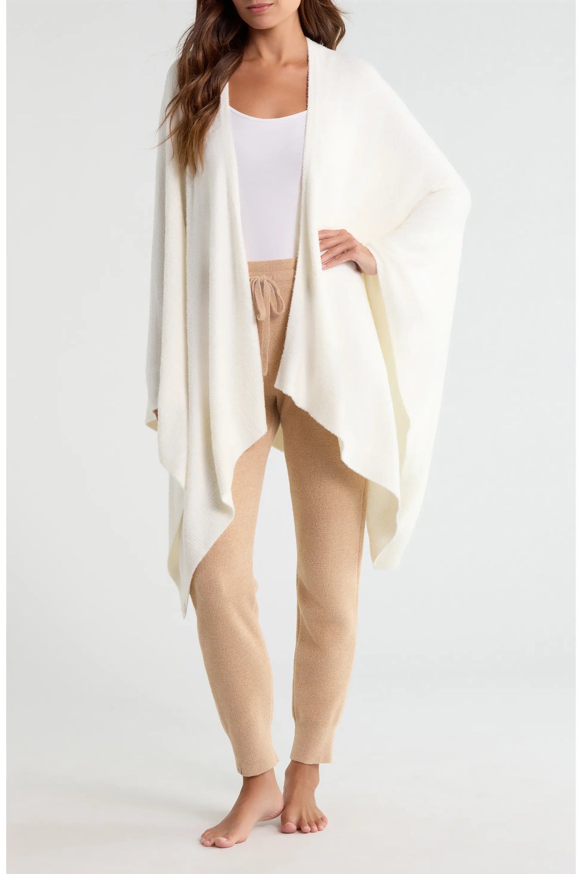 Barefoot Dreams CozyChic Lite® Weekend Wrap in Pearl
