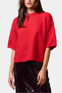 Lila Short Sleeve Sweater Top in Red