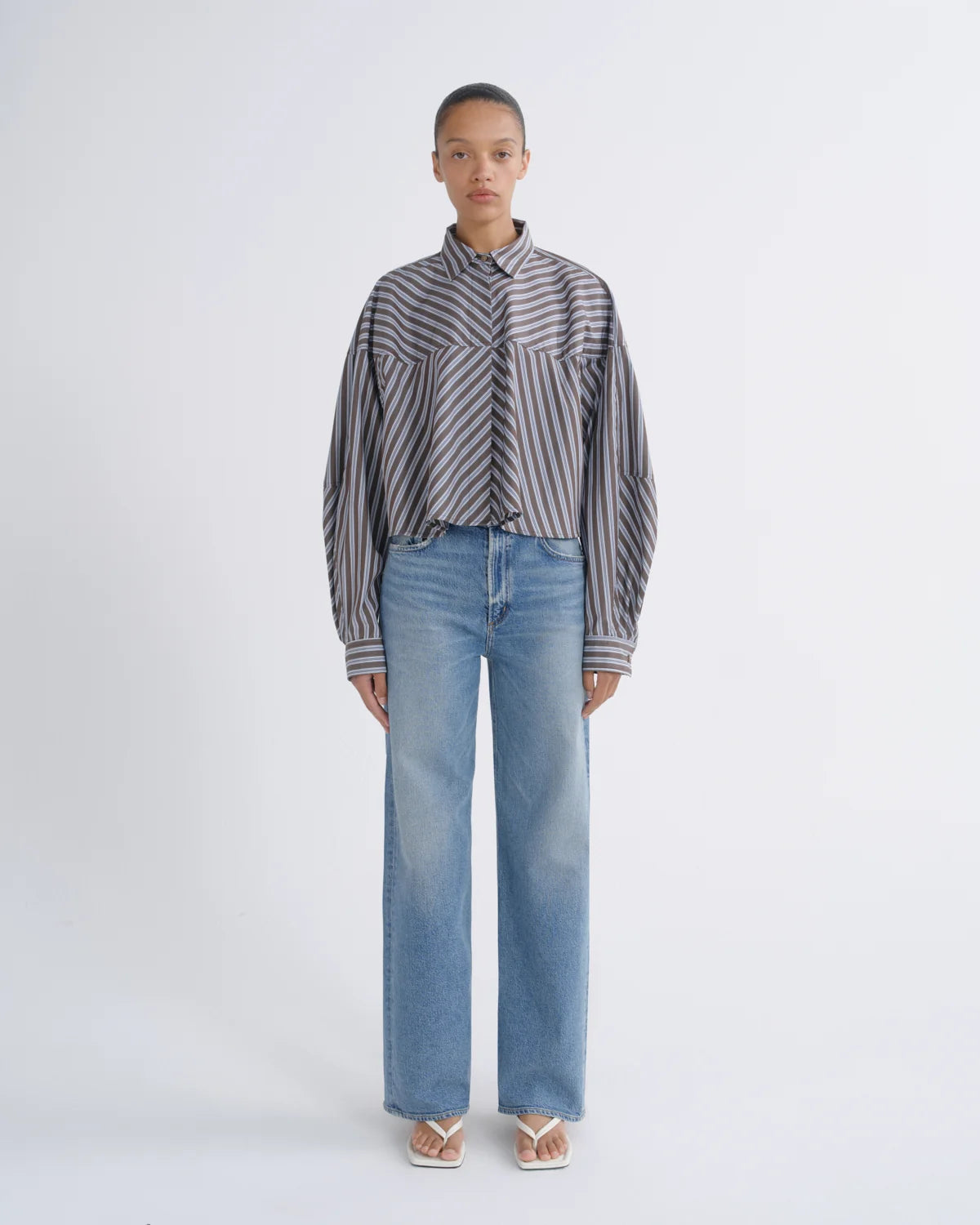AGOLDE Ren High Rise Wide Leg Jeans in Measure