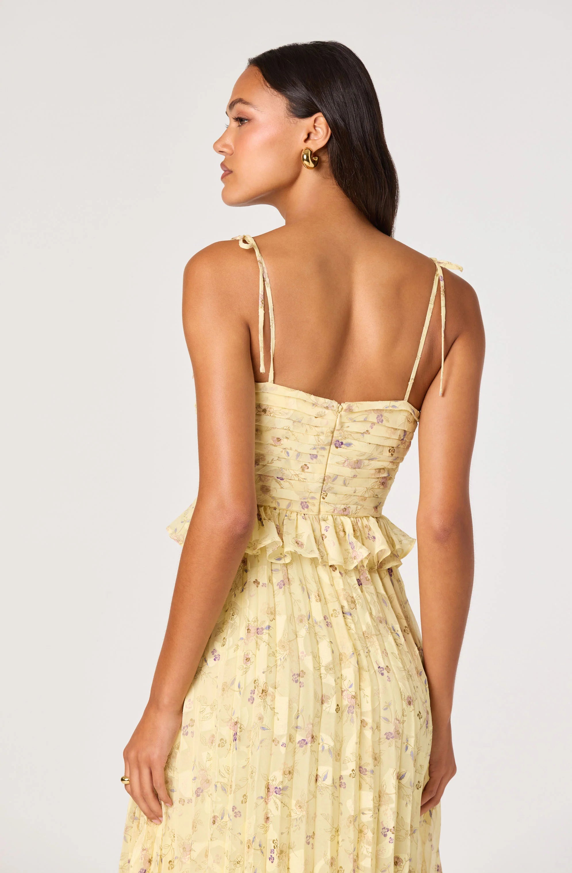 ASTR The Label Emerys Pleated Midi Dress