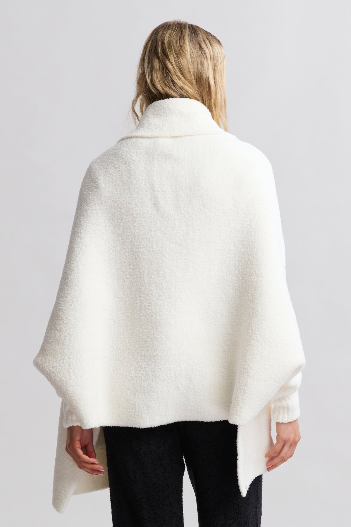 Barefoot Dreams CozyChic® Blanket Wrap