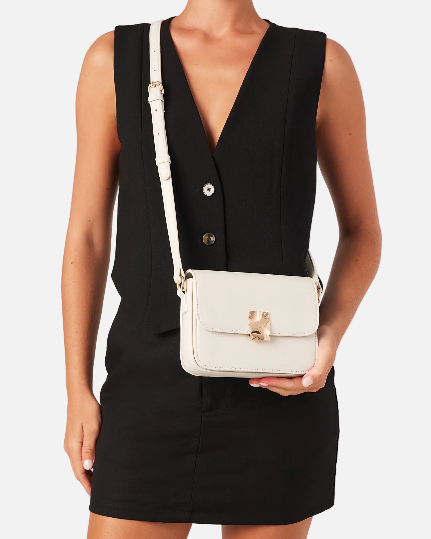 Billini Chelsea Cross Body Bag