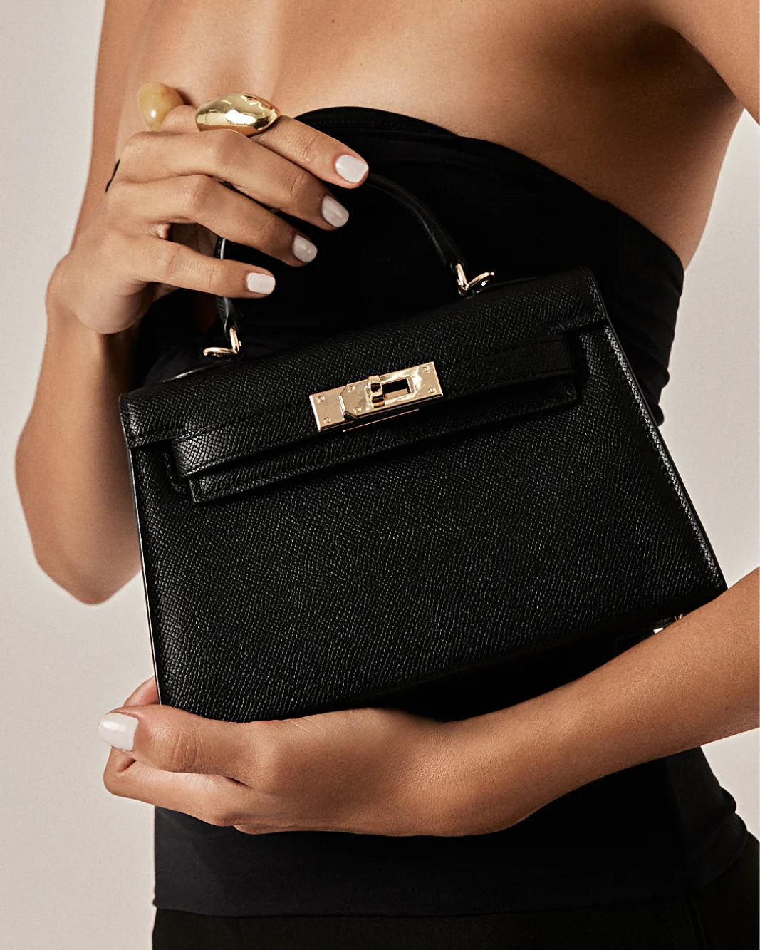 Billini Hariette Handle Bag in Black