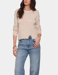 Heartloom Celty Sweater in Ecru