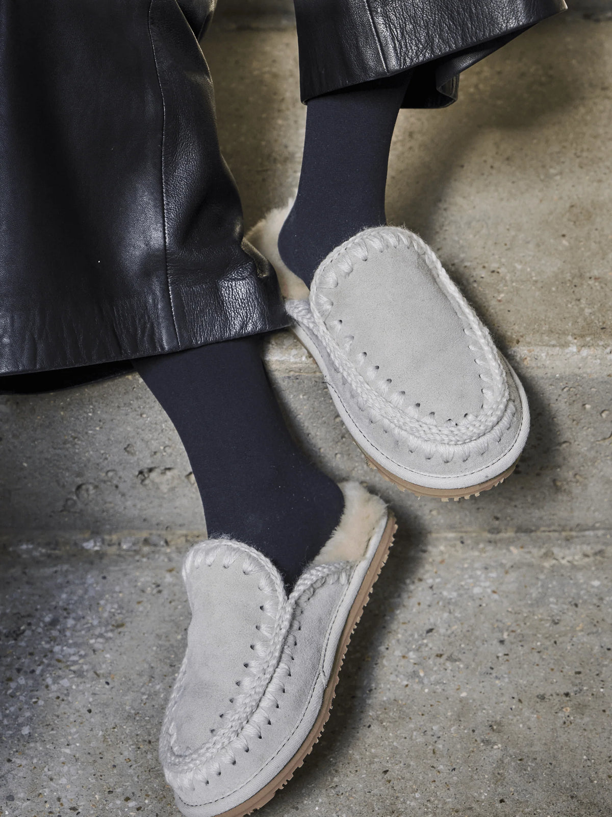 MOU Eskimo Suede Slipper in Silver Birch