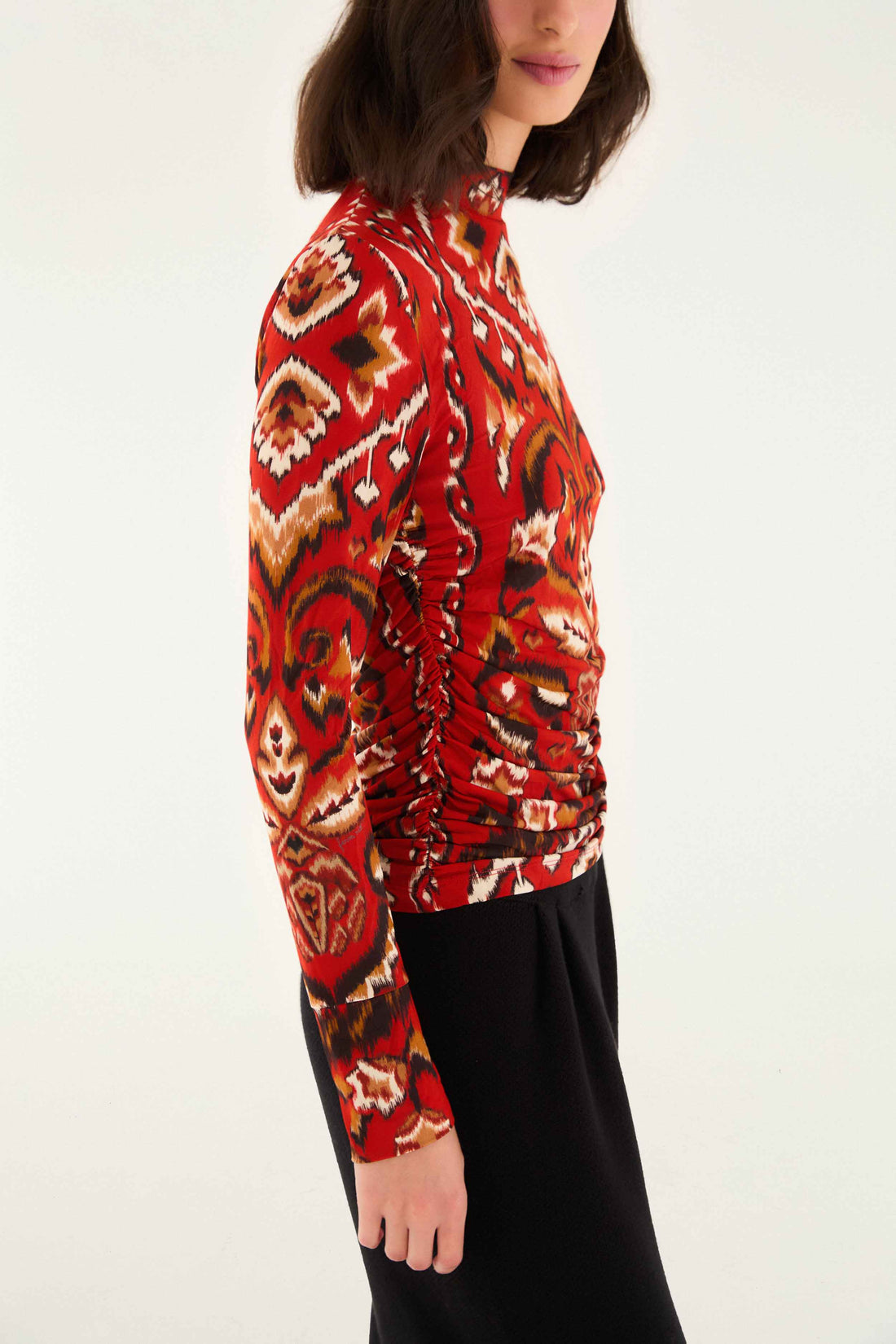 FARM Rio Ainika Pineapple Ikat Jersey Blouse